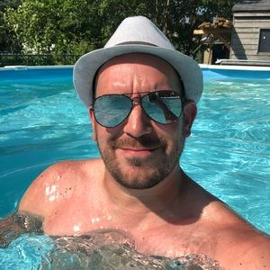 Meet your Posher, Darryl